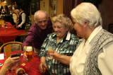 5G6H8714: Foto: Jako první z Kutnohoráků přivítali nový rok senioři v kavárničce v restauraci Palma