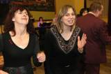 5G6H1150: Foto: Pověstné peklo ve Starkoči pohltilo řadu tanečníků sobotního plesu