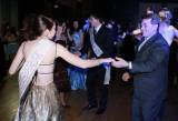 IMG_6186: Maturanti z čáslavského gymnázia plesali po vzoru hollywoodských hvězd
