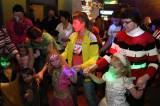 5G6H2729: Foto: Čaroděj Emča na karnevale v klubu Česká 1 naučil děti tři nové tance