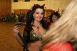5G6H9520: Foto: Hlízovský karneval nabídl řadu masek a předtančení divokých čarodějnic
