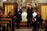 5G6H1865: Denisa Folkeová a Lucie Prokopová v paběnickém kostele přednesly Stabat Mater