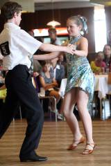 5G6H4280: Foto: V kutnohorském Lorci se v neděli tančilo "O kutnohorský groš"