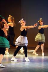5G6H5407: Žáci Základní umělecké školy J.L. Dusíka v Čáslav tančili v úterý v Kolíně