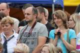 IMG_3394: Foto: Čáslav ožila jarmareční zábavou, při kulturním programu se baví zaplněné náměstí
