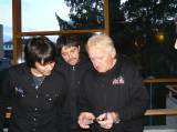 P1260364: Foto: Členové legendární kapely Katapult se v Čáslavi podepisovali fanouškům