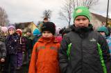 5G6H5815: Foto: Děti z Mateřské školy Masarykova se postaraly pejskům o bohaté Vánoce