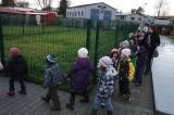 5G6H5883: Foto: Děti z Mateřské školy Masarykova se postaraly pejskům o bohaté Vánoce