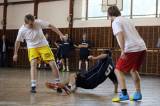 IMG_3541: Foto: Fotbalisté si posezónní volno zpestřili turnajem ve futsale v Ronově nad Doubravou