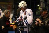 5G6H2178: Video: Zajímavé momenty hokejové exhibice Sršni - Olymp najdete ve videu