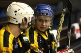 5G6H2242: Video: Zajímavé momenty hokejové exhibice Sršni - Olymp najdete ve videu
