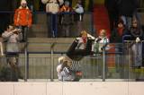 5G6H2376: Video: Zajímavé momenty hokejové exhibice Sršni - Olymp najdete ve videu