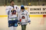 5G6H2620: Video: Zajímavé momenty hokejové exhibice Sršni - Olymp najdete ve videu