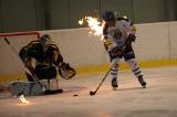 5G6H2655: Video: Zajímavé momenty hokejové exhibice Sršni - Olymp najdete ve videu