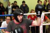 5G6H4614: V dospělé kategorii kickboxerského vánočního turnaje si vítězství vybojoval Marek Flekal