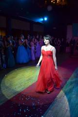 DSC_0488: Foto: V čáslavském Grandu si maturitní ples užila třída OA4B SPŠ a VOŠ