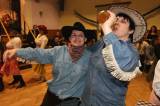 5G6H9248: Foto: Na sportovním plese v Paběnicích od začátku nasadili divoké tempo