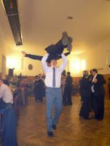 DSCN5356: Foto: Hasiči z Močovic nechali stříkačky doma a vyrazili na svůj ples