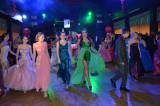 DSC_0058: Foto: V čáslavském Grandu se plesalo i v sobotu, tentokrát obchodní akademie