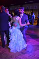 DSC_0400: Foto: V čáslavském Grandu se plesalo i v sobotu, tentokrát obchodní akademie