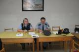3: Policisté besedovali se seniory ve Zbraslavicích a varovali je před podomními obchodníky