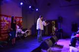 DSC_0511: Foto, video: Milan Hroch to rozbalil v jezuitské koleji, zazpíval i Elvis Presley