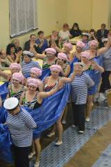dsc_0162: Foto: Sportovní ples v sokolovně v Chotusicích se vydařil, místní ženy uvedly nové choreo