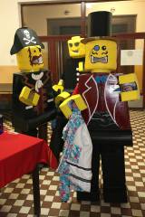 5G6H3593: Foto: Nejlepší maskou v Hlízově vyhlásili figurky do stavebnice Lego!
