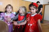 5G6H4390: Foto: Kutnohorskou sokolovnu obsadily děti, užily si tam tradiční karneval