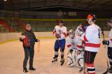 akhl112: Amatérskou kutnohorskou hokejovou ligu 2013 ovládlli Kocouři Svatbín!