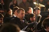 5G6H4085: Kolínský dechový orchestr spolu s hosty připravil skvělý koncert v chrámu sv. Barbory