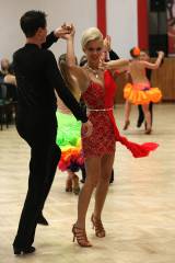 5G6H6688: Foto: Nová generace atmosféru tanečních kurzů nasála v Lorci v pátek