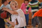 dsc_0880: Foto: Děti z mateřských škol v pátek bojovaly ve sportovní soutěži "Žehušický pohárek"