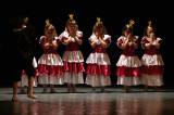 5g6h8696: Foto: V čáslavském Dusíkově divadle tančili žáci Základní umělecké školy