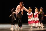 5G6H8729: Foto: V čáslavském Dusíkově divadle tančili žáci Základní umělecké školy