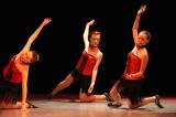 5G6H9158: Foto: V čáslavském Dusíkově divadle tančili žáci Základní umělecké školy