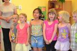 DSC_0556: Děti z MŠ Benešova 7 si v pondělí zazpívaly a rozloučily se s předškoláky