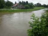 P6070009: Řeka Doubrava svírá Zbyslav, do obce se dostanete nejspíše jen od Přelouče