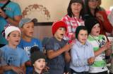 5G6H1112: Děti ze ZŠ a MŠ Křesetice vystoupily s pásmem scének, písniček i říkanek "Dokud se zpívá..."