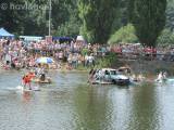 DSCN3649: Foto: První čáslavská neckyáda přilákala na Podměstský rybník plavidla i diváky
