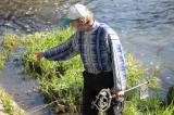 IMG_1249: Foto: Vodácká sezóna skončila, vodník Čochtan uzavřel ve Vrdech řeku Doubravu