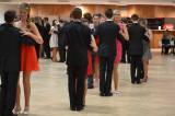 DSC_0962: Taneční kurzy vedou manželé Novákovi už přes dvacet let, letos učí k osmdesátce párů