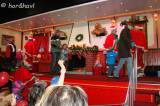 DSC08314: Foto, video: Červený kamion se Santou opět po roce potěšil čáslavské děti