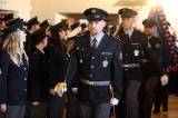 5G6H3480: Foto: Noví policisté začali profesionální kariéru v refektáři galerie GASK slibem