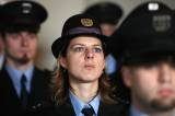 5G6H3501: Foto: Noví policisté začali profesionální kariéru v refektáři galerie GASK slibem