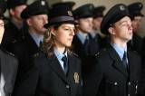 5G6H3547: Foto: Noví policisté začali profesionální kariéru v refektáři galerie GASK slibem