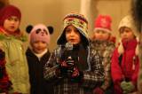 5G6H4176: Foto: Děti z MŠ a ZŠ v Červených Janovicích zazpívaly v kostele sv. Martina