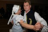 IMG_6301: Foto: Pestrá paleta masek tančila na Sportovním plese v suchdolské sokolovně