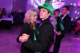 5G6H4023: Foto: Maturanti z kutnohorské průmyslovky si v Lorci zatančili irské tance