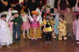 IMG_3174: Foto, video: Na karnevale si děti mohly v neděli zatančit i v čáslavském Grandu